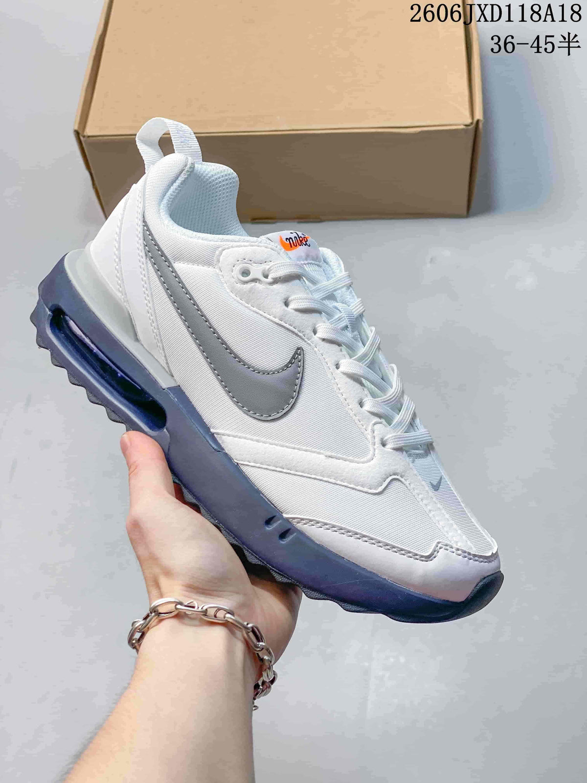 Nike Air Max Dawn Low-Top Sneakers, Multicolor