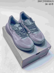 Descente EASE WIRE Trail Running Sneakers Grey and White