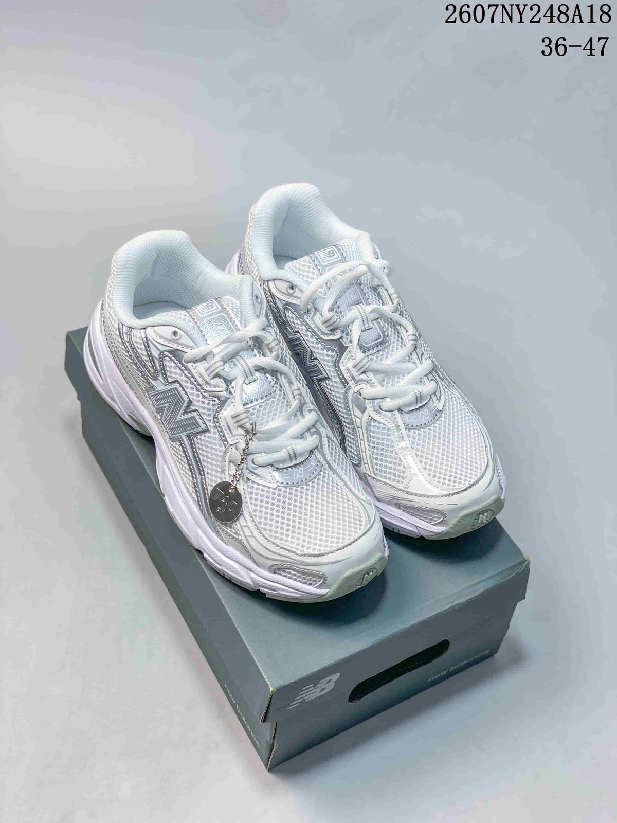 New Balance 740 White Silver Casual Sneakers 79158E