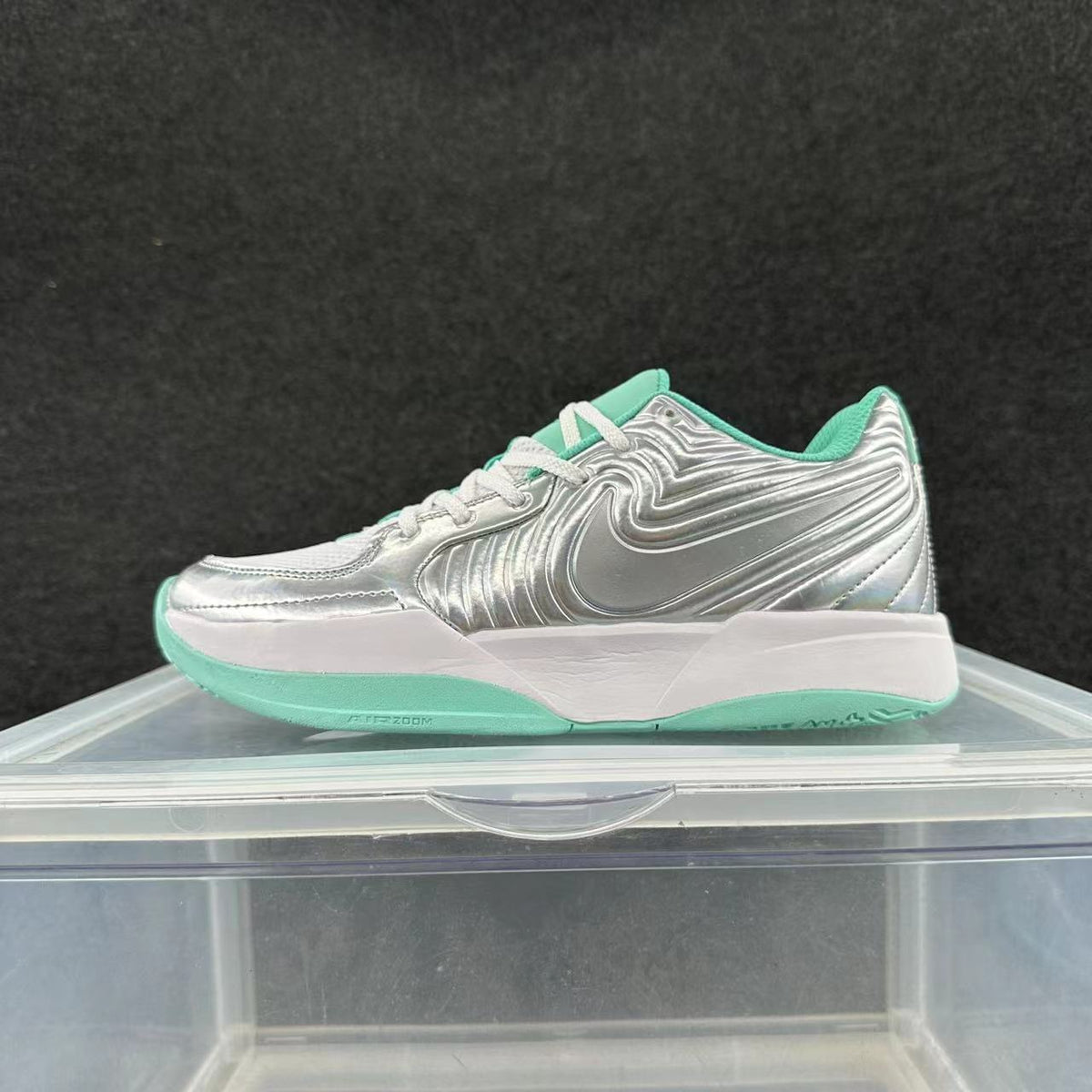 Nike Zoom Silver and Green Sneakers