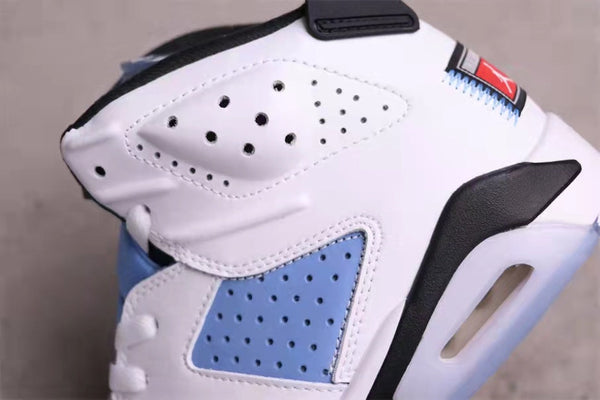 Jordan 6 University Blue Sneakers CT8529-410