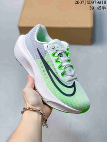 Nike Zoom Fly 5 PRM Running Sneakers White Green Black