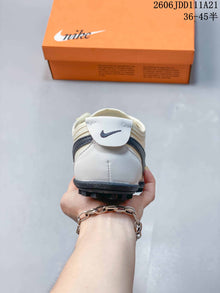Nike Moon Shoe OG Summit Low-Top Sneakers IW0955-100