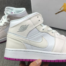 Jordan Air Jordan 1 Mid GG Sneakers White Grey Pink