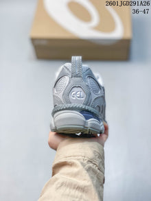 ASICS GEL-NYC RGD Gray Sneakers 1203A735-021
