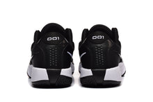 Nike 872-25 Black and White Basketball Sneakers