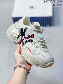 MLB Big Ball Chunky Doodle Dog Sneakers in Cream Beige