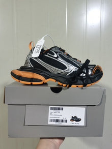 Nike 1178 Black Silver Orange Sneakers