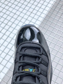 Jordan Air Jordan 11 Retro Gamma Sneakers Black Blue 378037-006