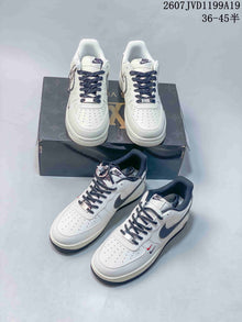 Nike Air Force 1 Low White Sneakers 711790ORO