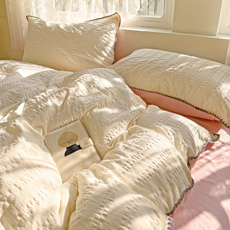 Minimally Designed Four Piece Bedding With Ruffled Edges And A Washable Duvet Cover For All Seasons, Including One Duvet Cover, One Bed Sheet, And Two Pillowcases, Without A Core