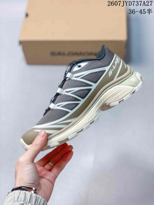 Salomon XT-6 GTX Trail Sneakers Gray Taupe Navy