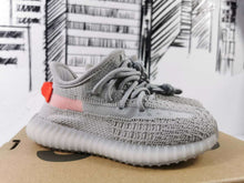 Yeezy 350 V2 Kids Sneakers Gray Pink Tail Light