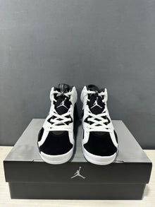 Jordan Air Jordan 6 Reverse Oreo Sneakers White Black CT8529-108
