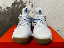 Nike Hyperdunk White and Blue Basketball Shoes