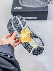 ASICS GEL-Nimbus 10.1 1203A543-400 Silver Running Shoes