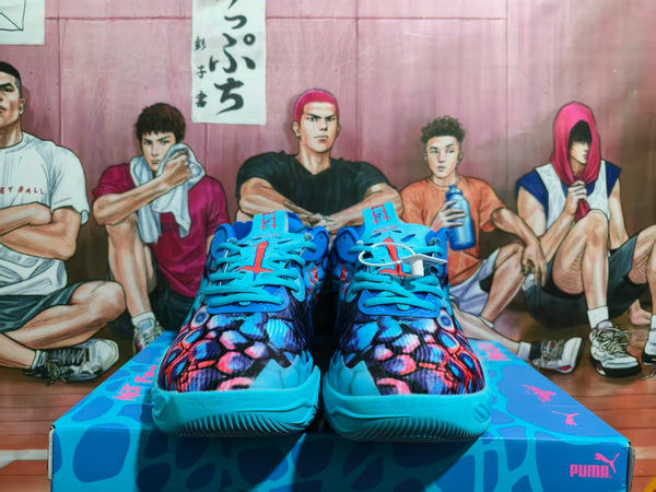 PUMA Blue Basketball Sneakers with Multicolor Print