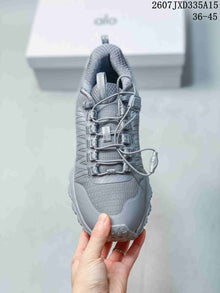 Alo Yoga Alo Runner Trail Sneakers Gray 2607JXD335A15