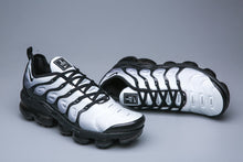 Nike Air VaporMax Plus TN-12 Sneakers Gray White Black
