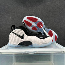 Nike Foamposite Sneakers White Black