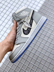 Nike Air Jordan 1 High OG Dior Gray White CN8607-002