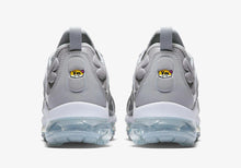 Nike Air VaporMax Plus Sneakers Grey Black White