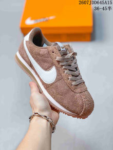 Nike Classic Cortez Nylon Sneakers Brown White 711050IPI