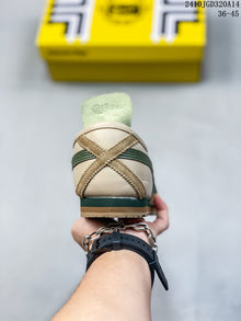 Onitsuka Tiger Mexico 66 Low-Top Sneakers in Cream and Green
