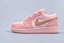 Jordan 1 Low Pink Sneakers