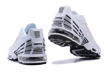 Nike Air Max Plus White Black Pink Sneakers