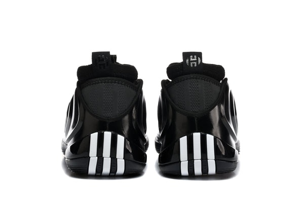 Black 939-6 Low-Top Sneakers