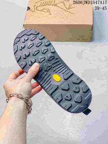 Arc'teryx Konseal Women's Low-Top Outdoor Shoes