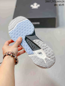 Descente Traxis Sneakers White 2607JVD266A26