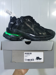 Puma Runner LED Sneakers in Black