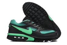 Nike Air Max Sneaker in Black and Mint Green