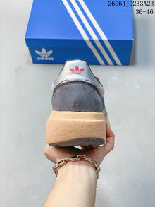 adidas Originals SL 72 Pro Sneakers in Multicolor