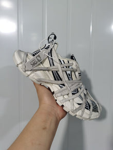 0310 White/Black Lace-Up Sneakers