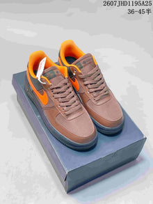 Nike Air Force 1 '07 Low Sneakers Brown Orange