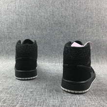 Jordan Air Jordan 1 Mid Black White 554724-001 Sneakers