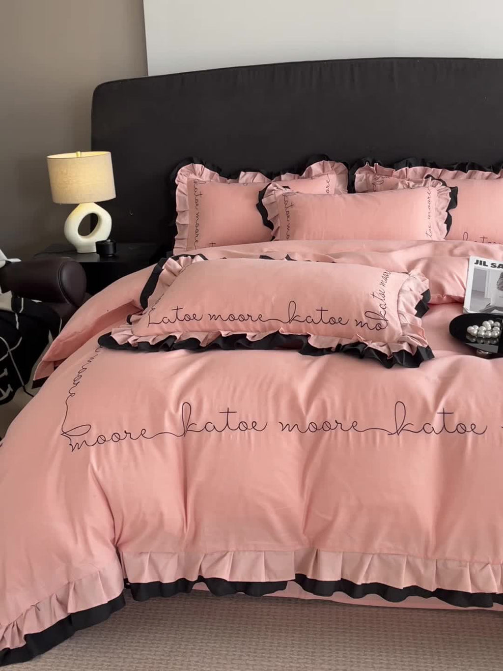 High-End Embroidered Washed Cotton Four-Piece Bedding, Skin-Friendly, Soft, And Suitable for All Seasons: Includes 1 Duvet Cover, 1 Bed Sheet, And 2 Pillowcases, Excluding Duvet Insert