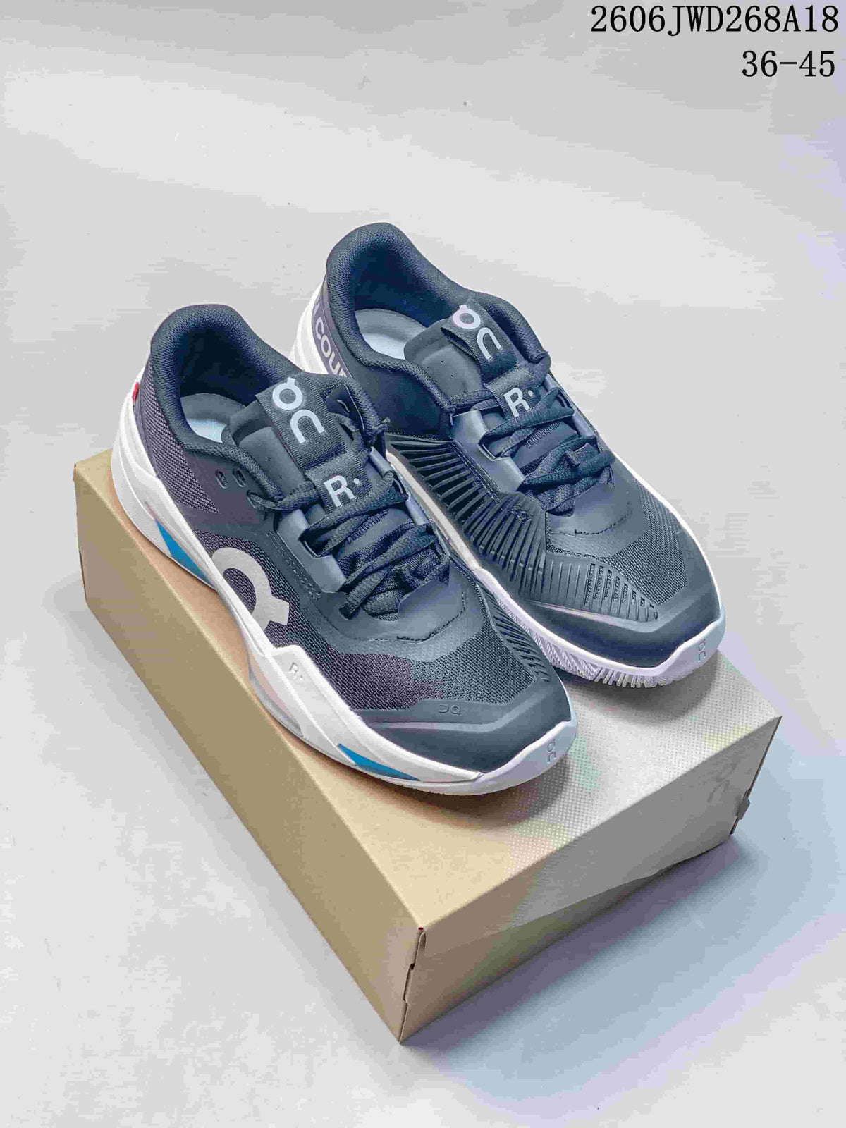 On The Roger Pro Fire Tennis Shoes, Gray/Blue, 611680ASUTU