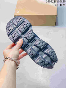 On Cloudmonster 3 Low-Top Running Shoes in Dark Gray