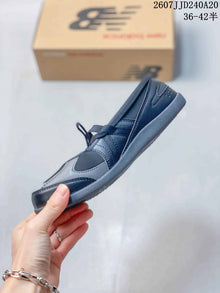 New Balance Flat Breeze Women's Black Gray Sneakers 711260QQT
