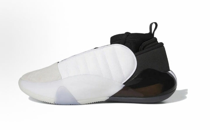 838-12 Cloud White Black Sneakers HQ3425