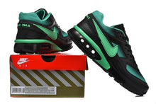 Nike Air Max Sneaker in Black and Mint Green