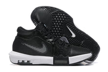 Nike LeBron Witness 8 Basketball Shoes
