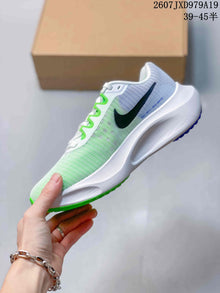 Nike Zoom Fly 5 PRM Running Sneakers White Green Black