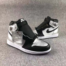 Jordan Air Jordan 1 Silver Toe High-Top Sneakers Black Silver