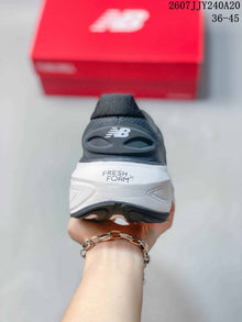 New Balance Fresh Foam X More v6 Running Shoes Dark Gray 712105EEU