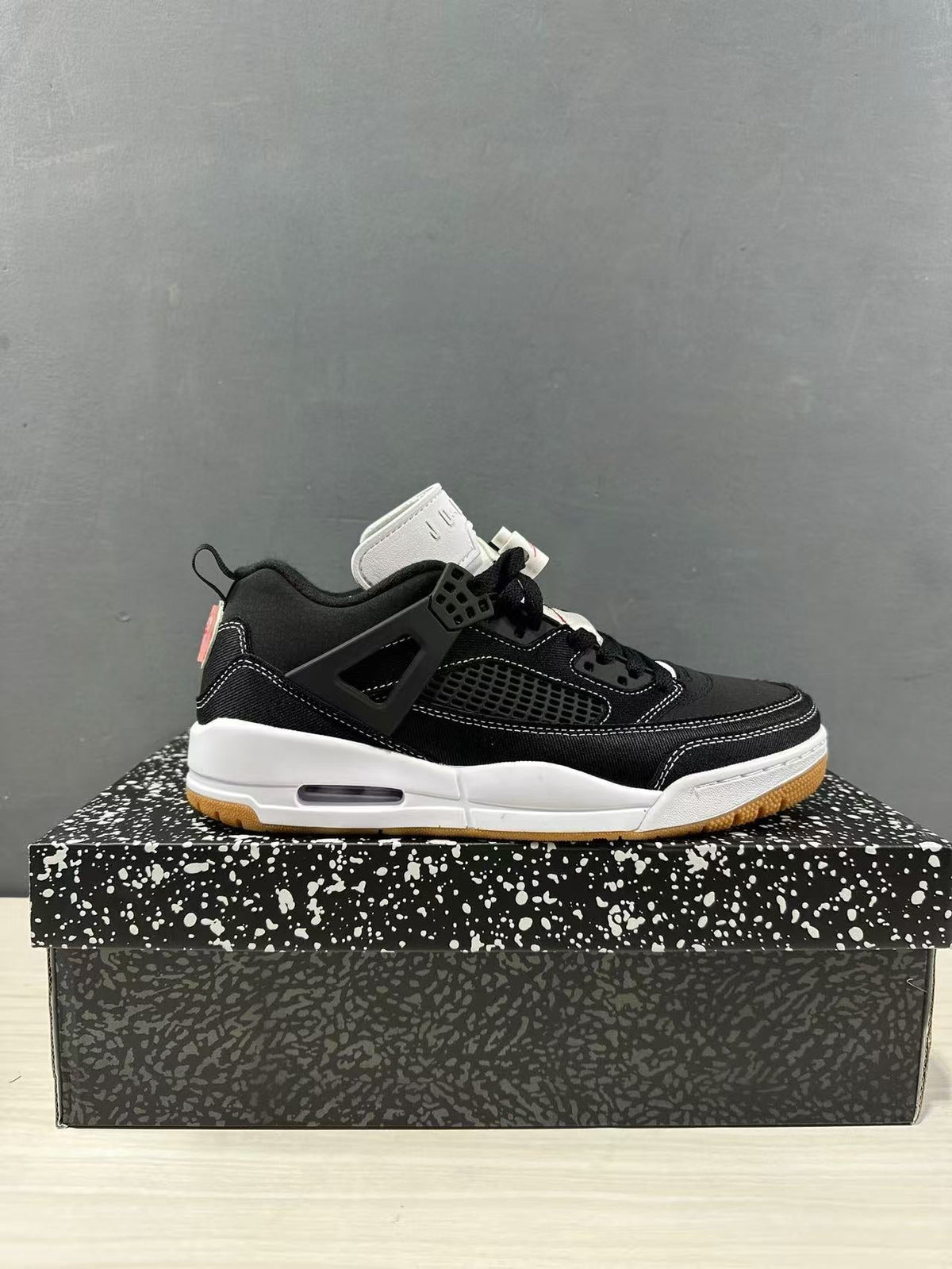 Jordan Spizike Low Sneakers Black White IR2012-001